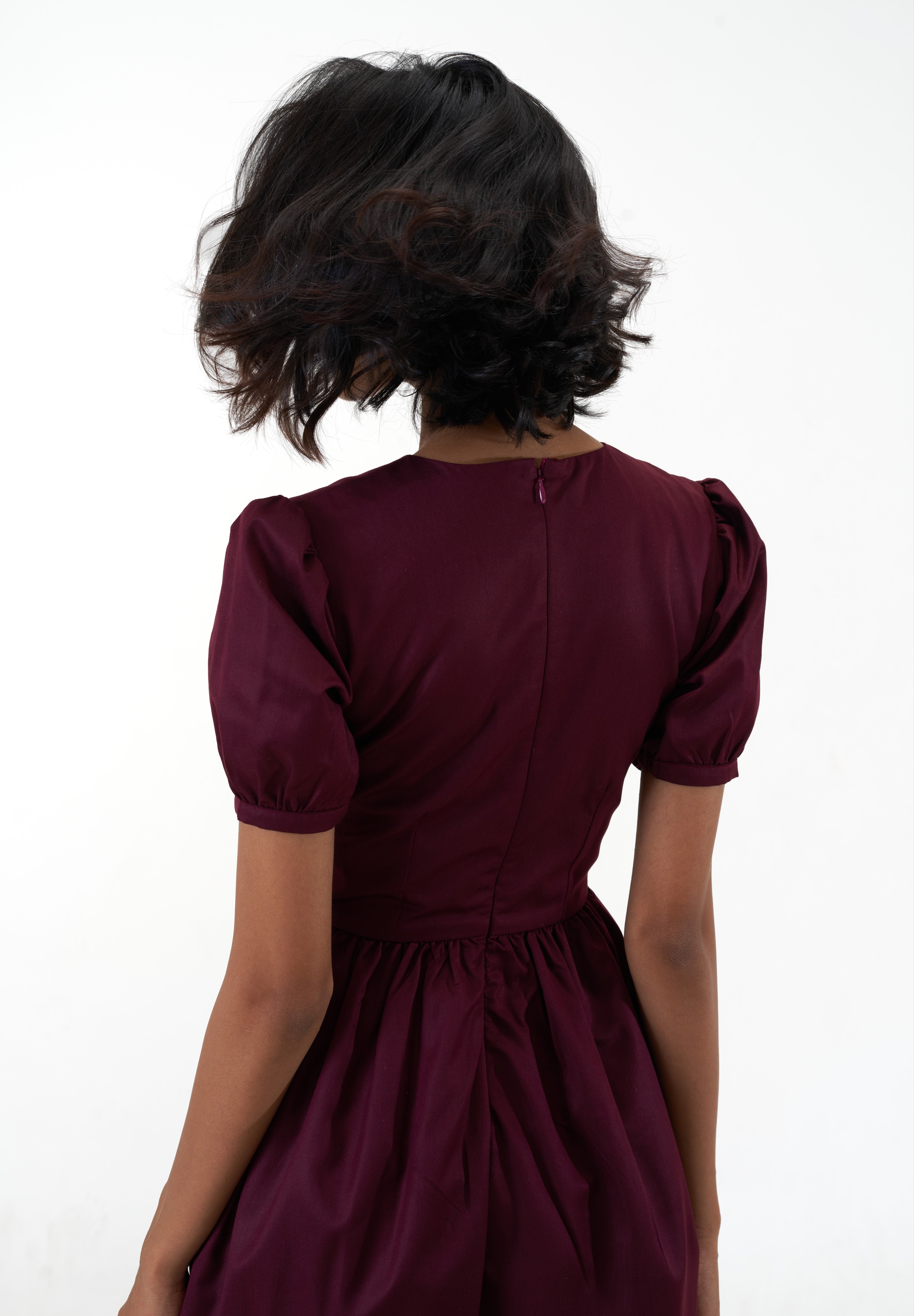 Anna- Maroon