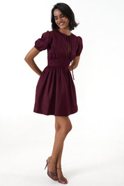 Anna- Maroon