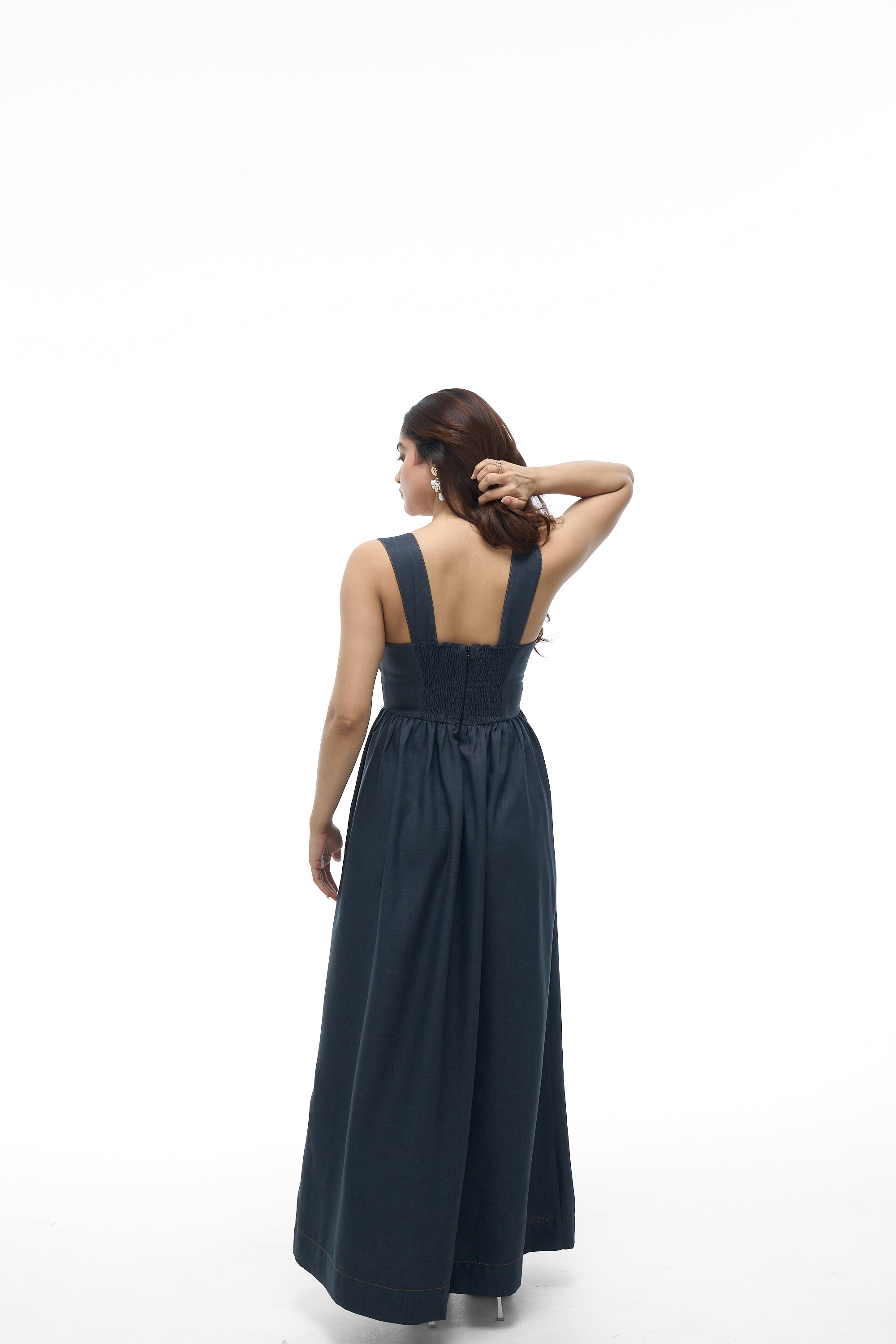 Donna- Grey