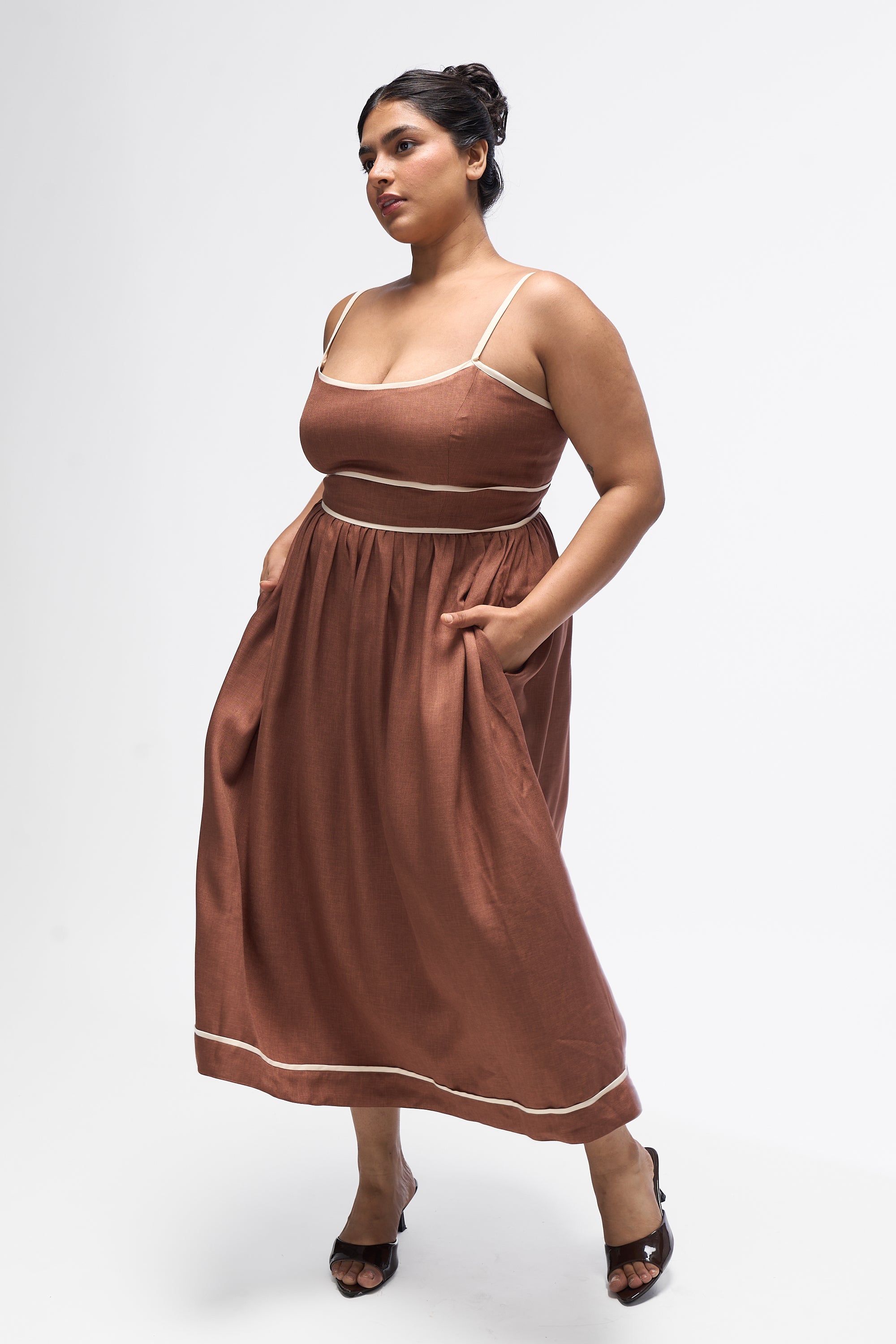 Cooper- Mocha Brown
