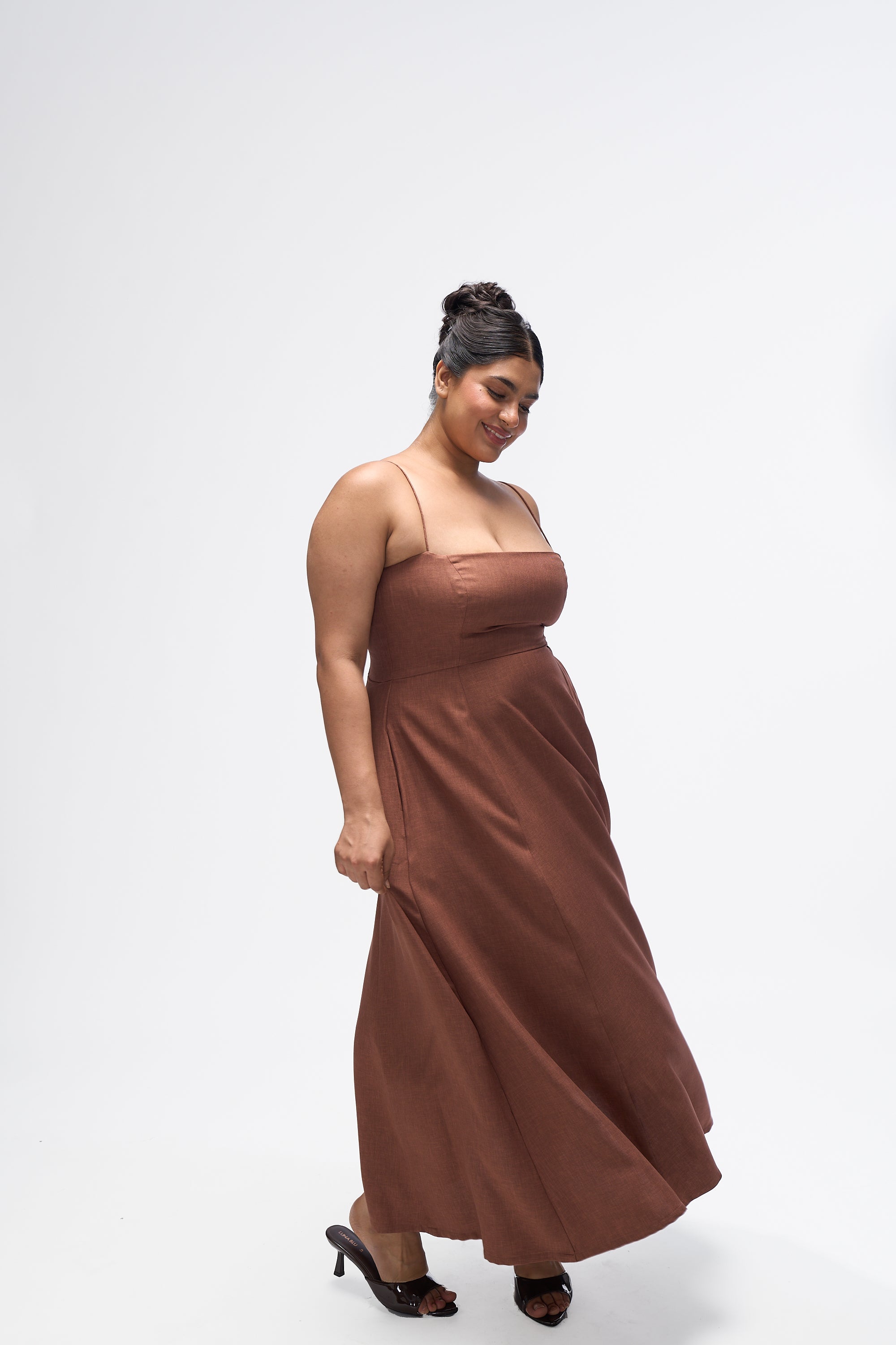 Polly- Mocha Brown