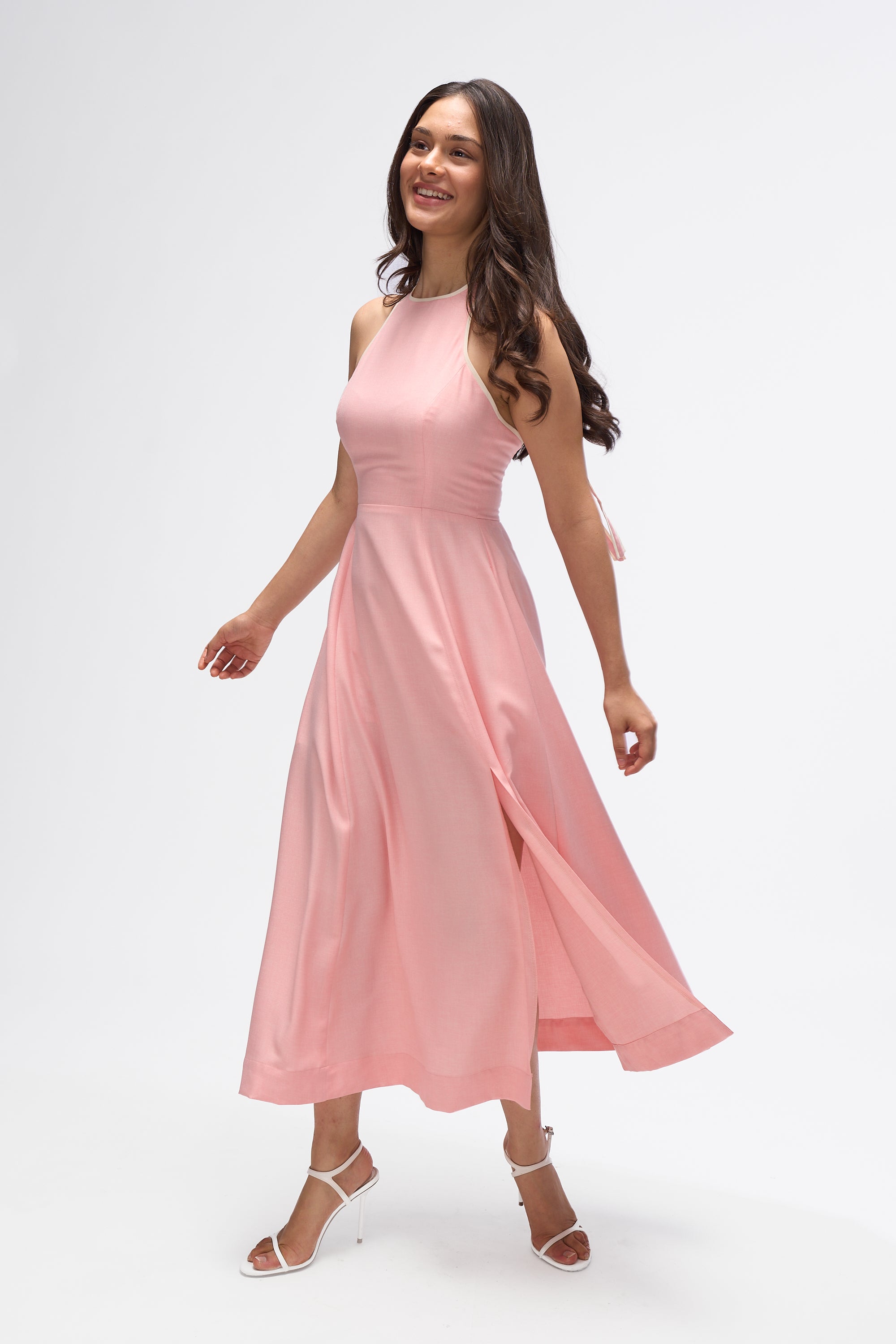 Siena- Peach and White