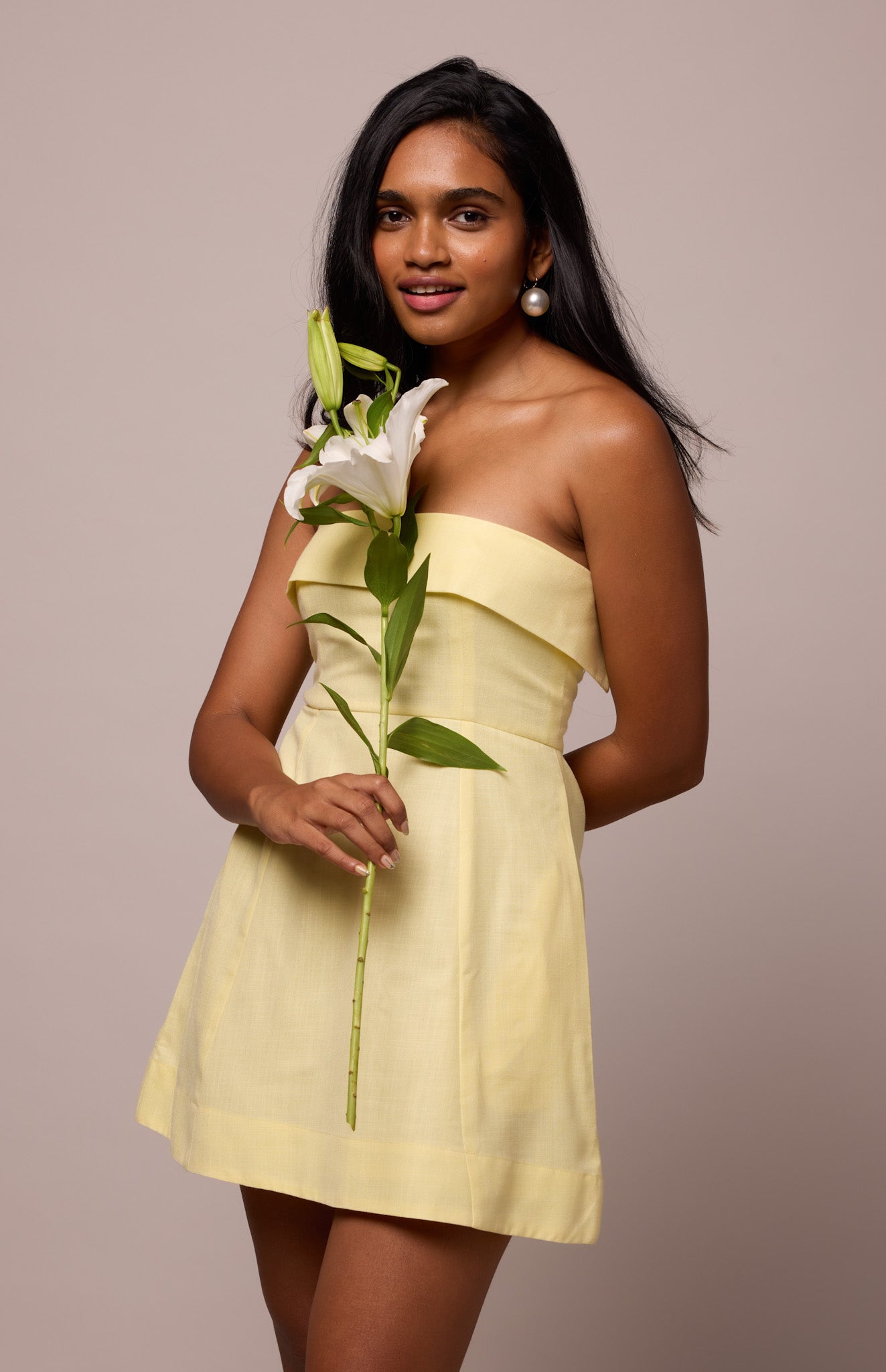 Eva- Amarillo limón